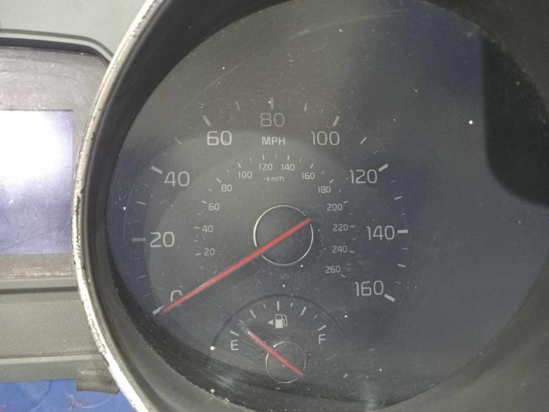 2017 Kia Sedona Speedometer