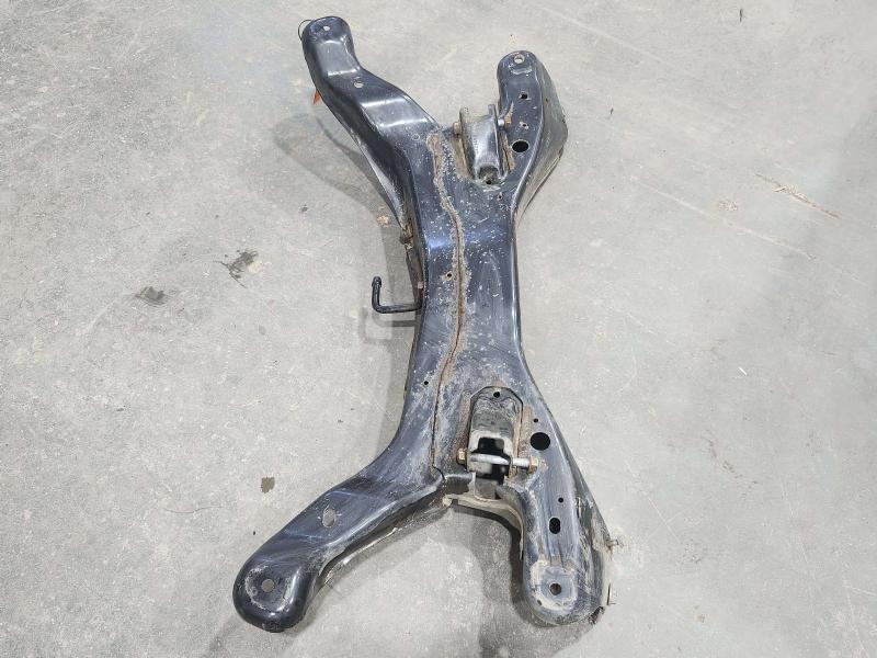 2009 Chevrolet Malibu Crossmember/Cradle/Undercarria