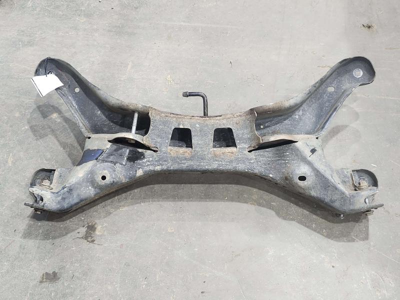 2009 Chevrolet Malibu Crossmember/Cradle/Undercarria
