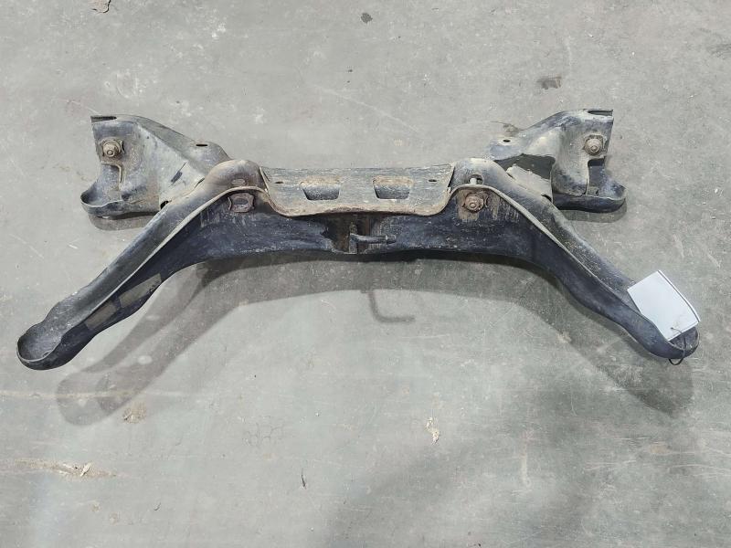 2009 Chevrolet Malibu Crossmember/Cradle/Undercarria