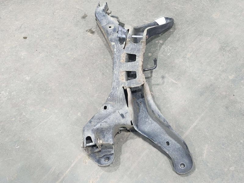 2009 Chevrolet Malibu Crossmember/Cradle/Undercarria