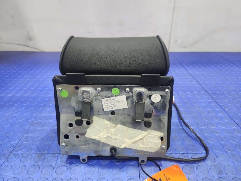 2011 Maserati Quattroporte Headrest