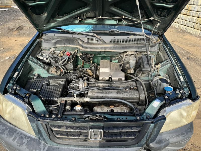 2001 Honda CR-V Center Pillar