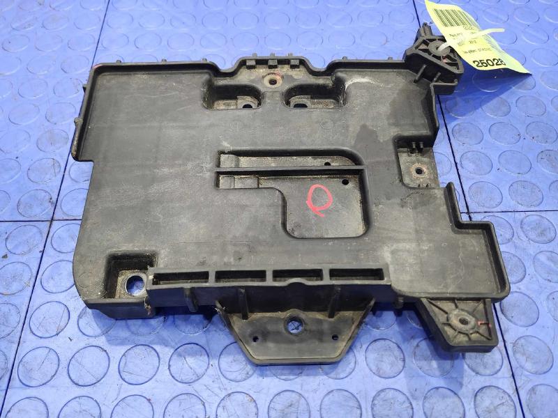 2012-2014 Hyundai Veloster Battery Tray Carrier Genuine OEM Part 371502V000