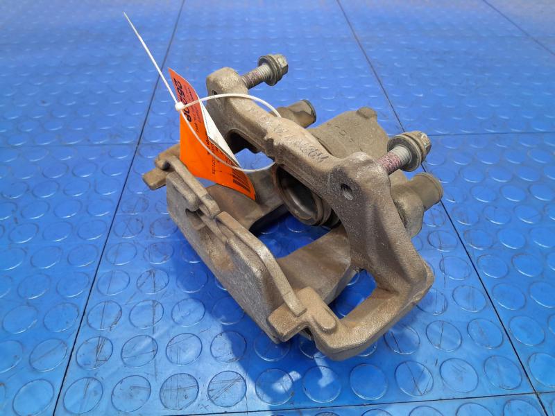 2018 Jaguar XE Caliper