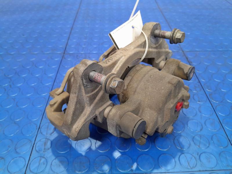 2018 Jaguar XE Caliper