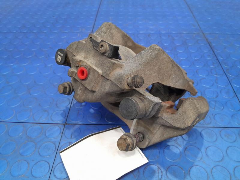 2018 Jaguar XE Caliper