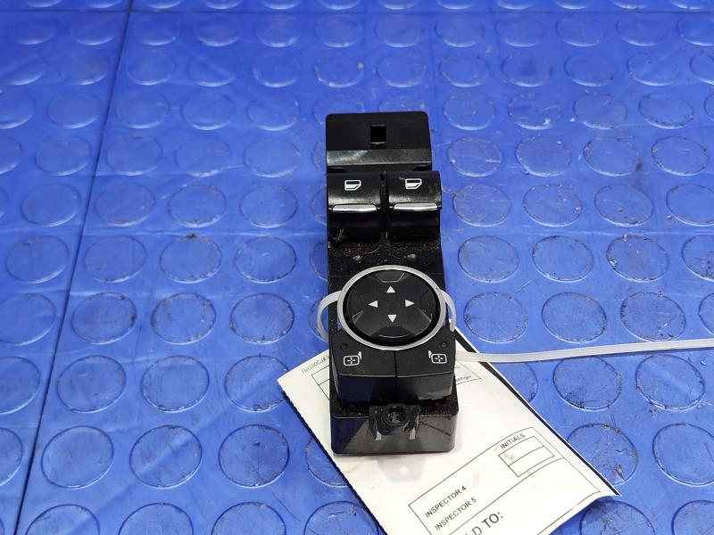 2020 Ford Mustang Door Switch Front