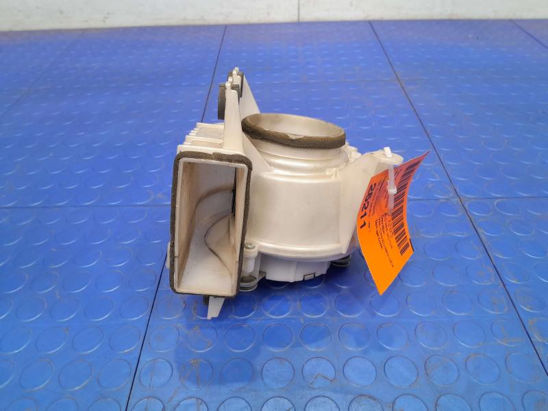 2010-2015 Toyota Prius Rear Hybrid Battery Cooling Fan Motor Assembly OEM G923047070