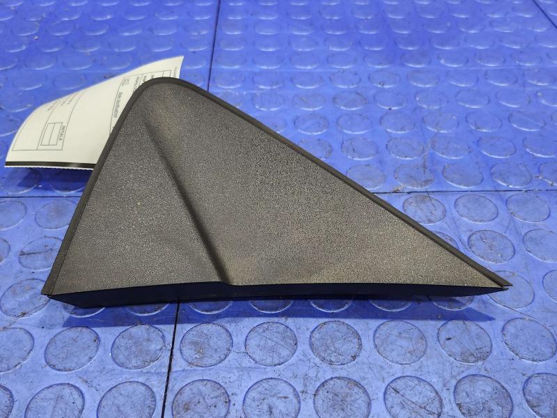 2014 Chevrolet Spark Fender Moulding