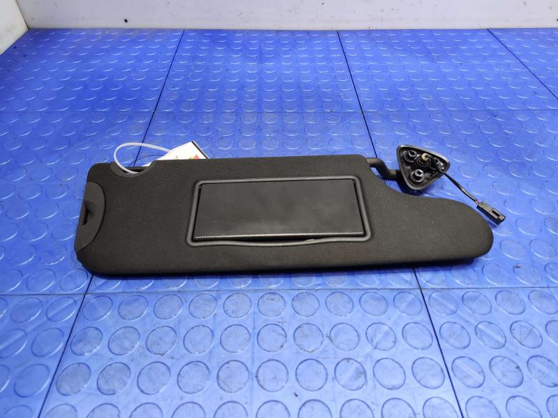 2010 Dodge Challenger Sun Visor
