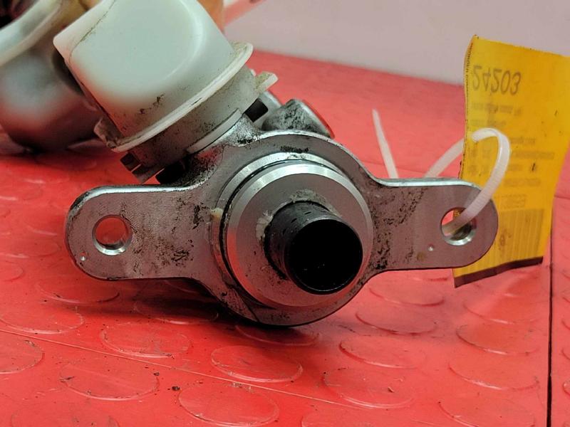 2012-2016 Honda CR-V FWD Brake Master Cylinder Assembly OEM 46101T0B305