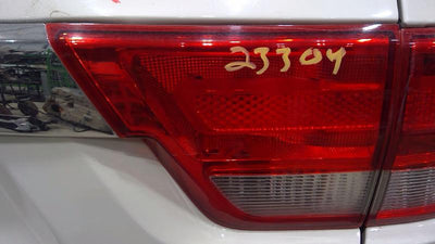 2011 Jeep Grand Cherokee Tail Light Assembly