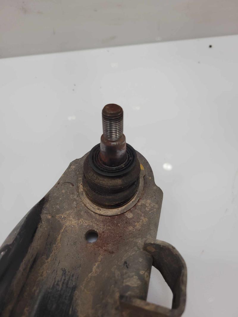 2013 Hyundai Veloster Lower Control Arm Front