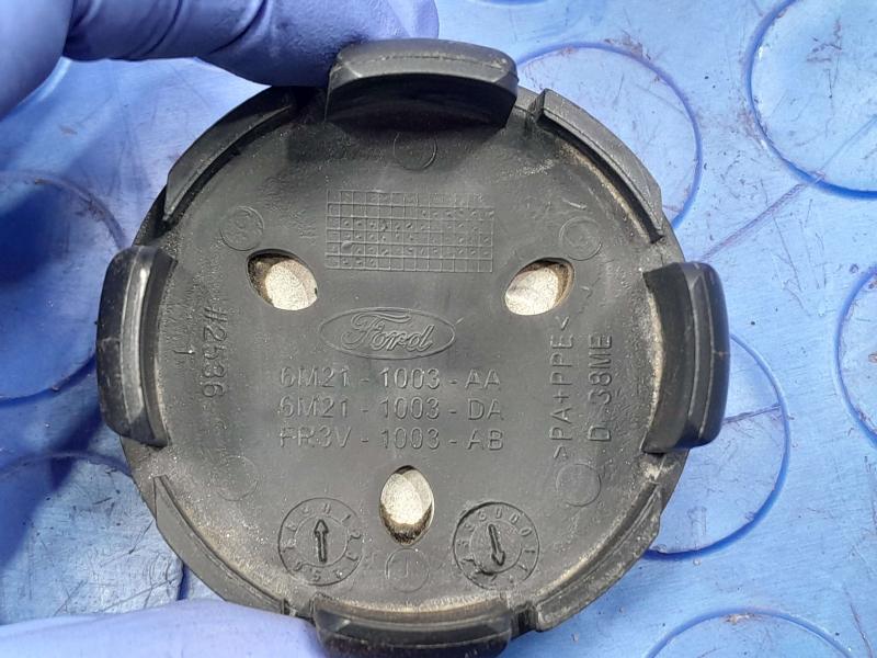 2021 Ford EcoSport Center Cap