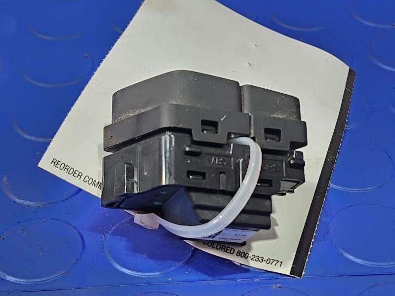 2019 GMC Terrain Door Switch Front