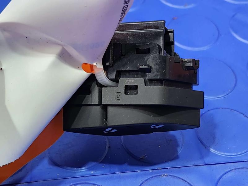 2019 GMC Terrain Door Switch Front