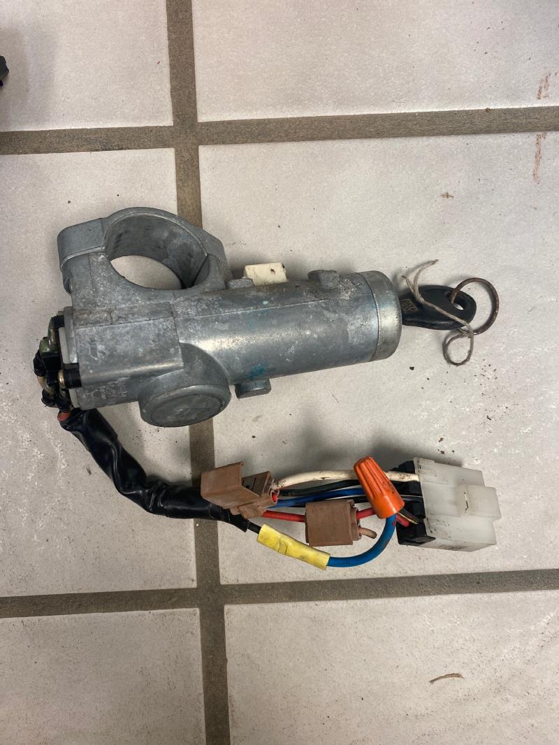 2002 Nissan Frontier Ignition Switch(W/O Cyl& Key)