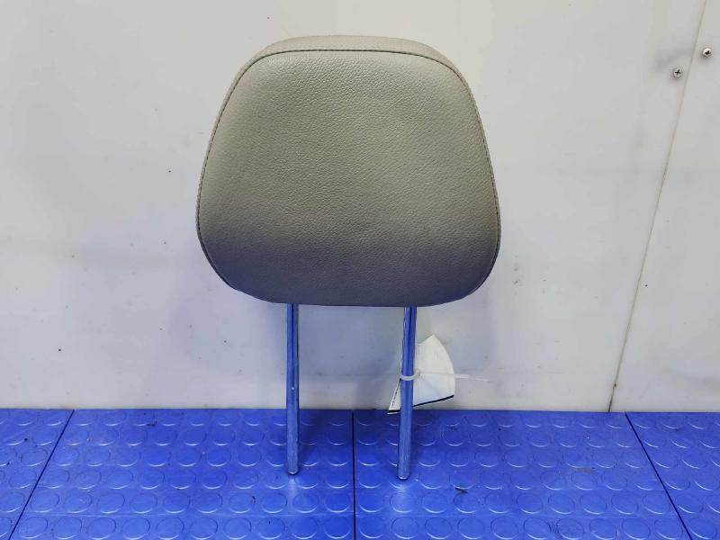 2012 Hyundai Veloster Headrest