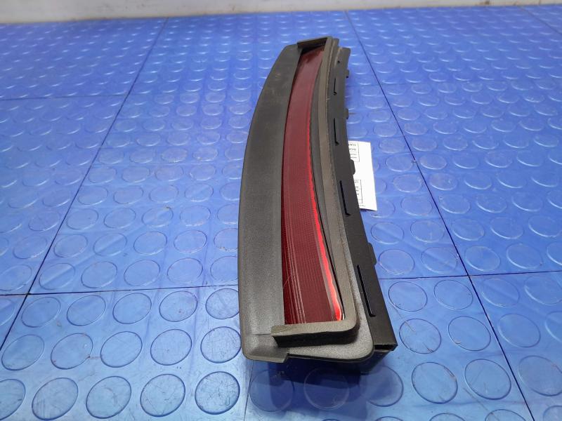 2021 Tesla Model 3 3Rd Brake Light Avoidance Lamp