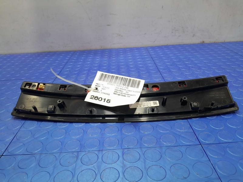 2021 Tesla Model 3 3Rd Brake Light Avoidance Lamp