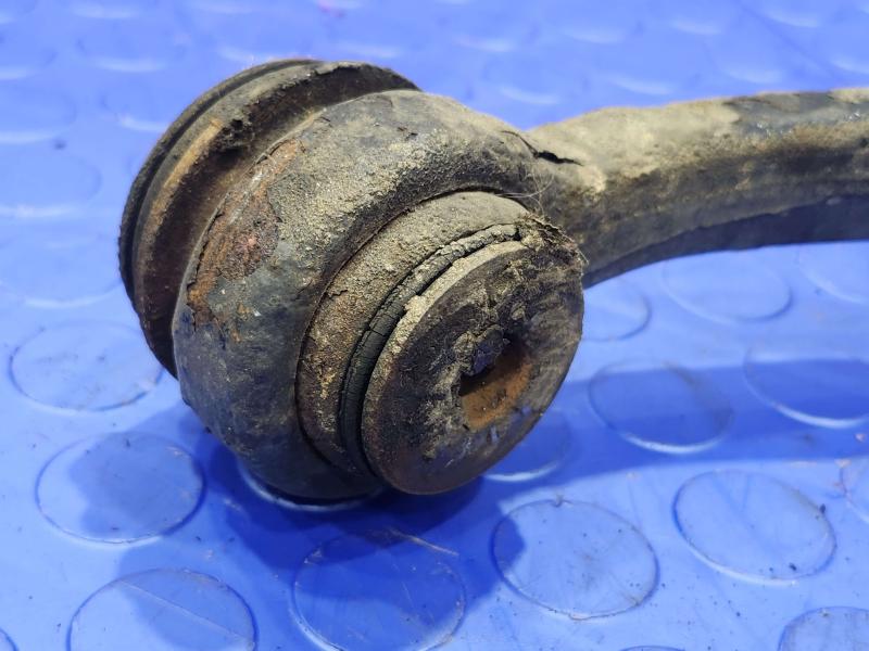 2010 Chevrolet Tahoe Upper Control Arm Front