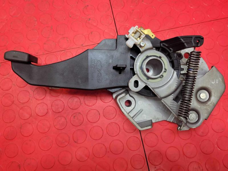 2018-2021 Kia Stinger Parking Brake Control Pedal Assembly OEM 59710J5000