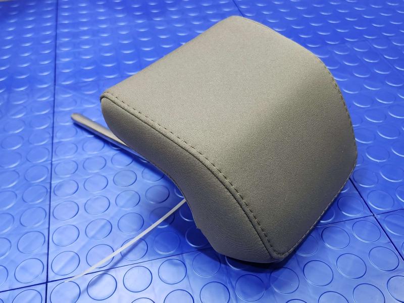 2013 Ford Fusion Headrest