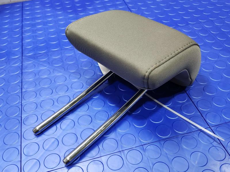 2013 Ford Fusion Headrest