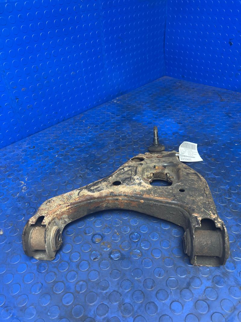 2000 GMC Sierra 1500 Lower Control Arm Front