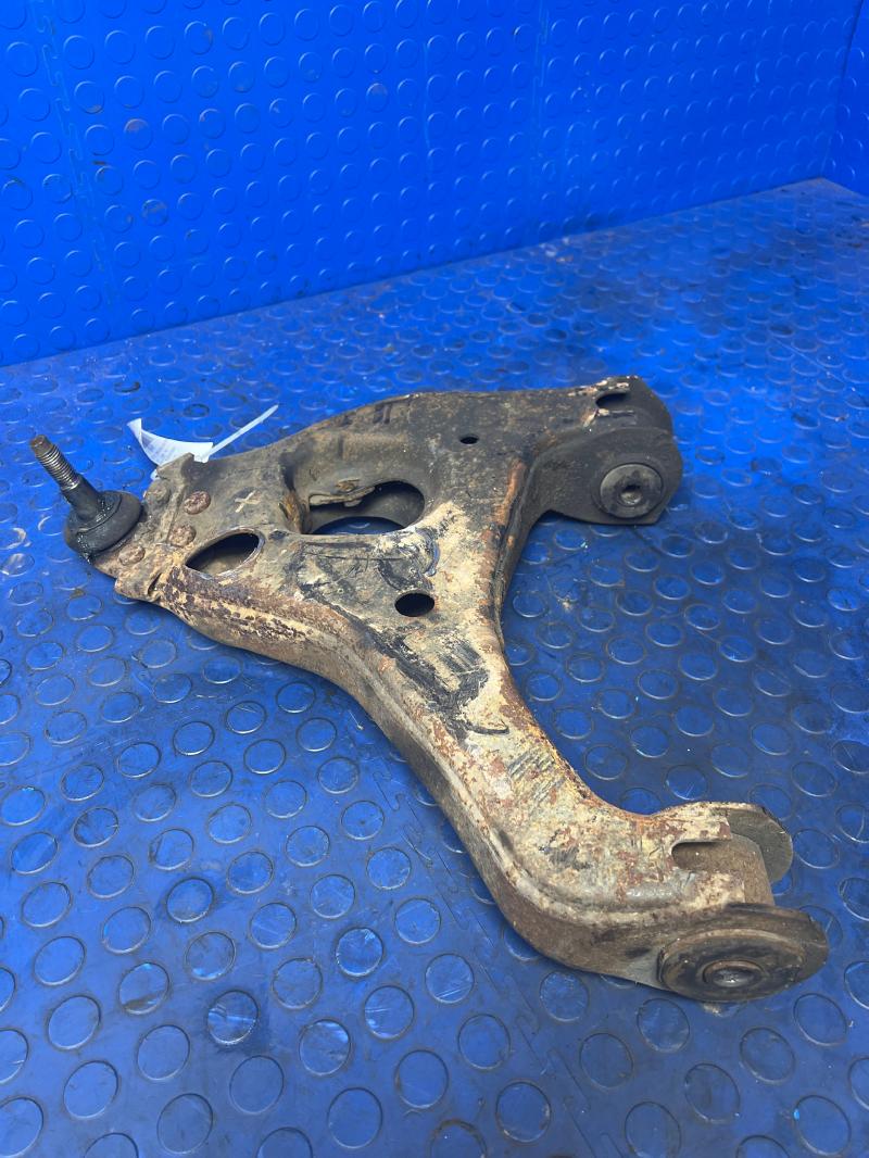 2000 GMC Sierra 1500 Lower Control Arm Front