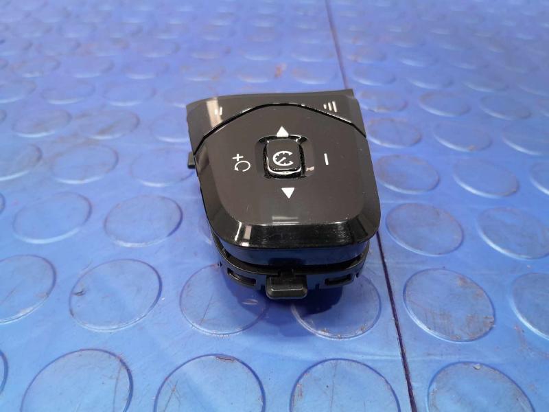 2018 Volvo S90 Combination Switch
