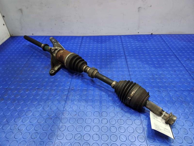 2016 Nissan Rogue Axle Shaft