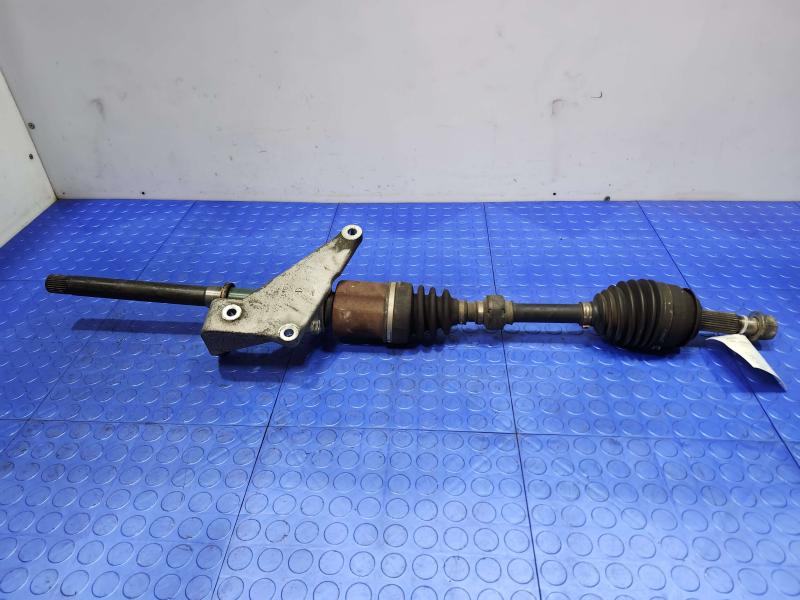 2016 Nissan Rogue Axle Shaft