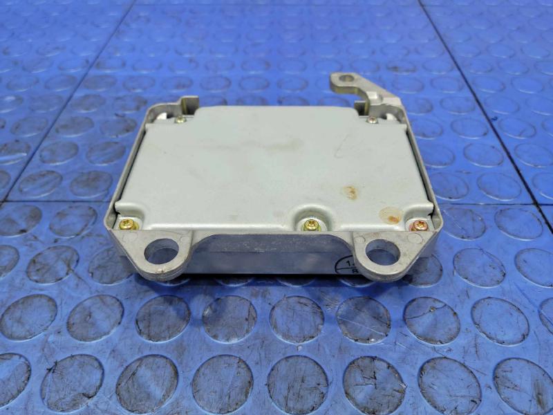 2003 Toyota 4Runner SRS Restraint Control Module Genuine OEM 8917035180