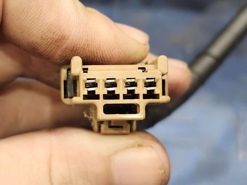2015 Nissan Rogue Seat Track