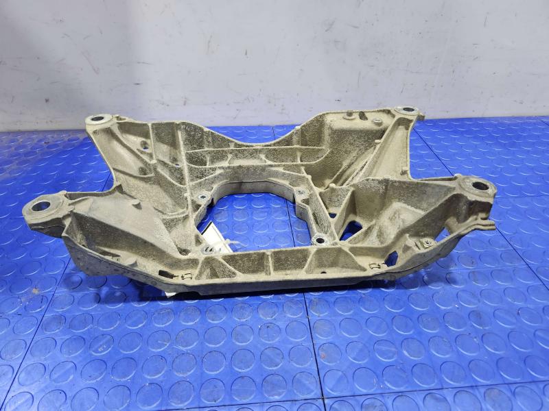 2017-2021 Audi Q7 Automatic Transmission Crossmember Genuine OEM 4M0399263P