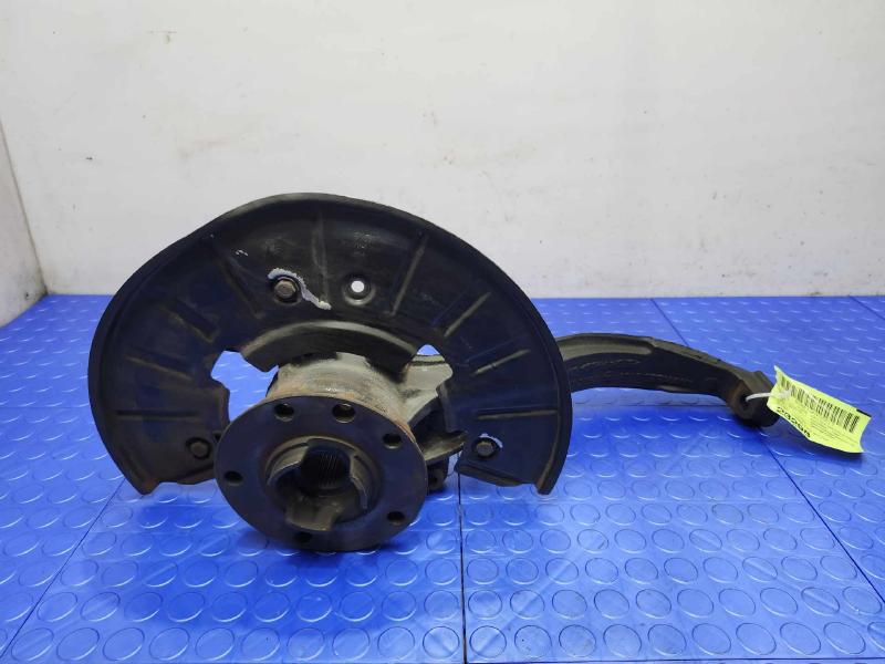 2011 Volkswagen Touareg Spindle Knuckle Front