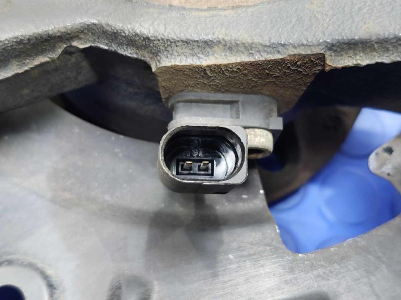 2011 Volkswagen Touareg Spindle Knuckle Front