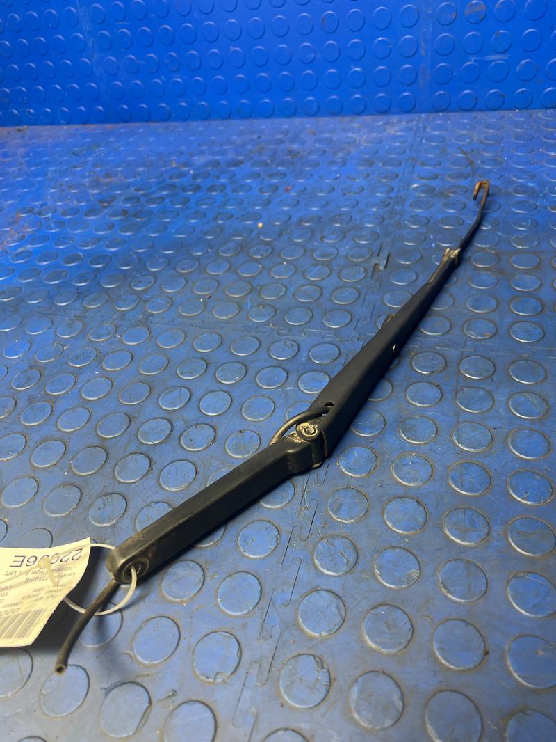 2000 GMC Sierra 1500 Wiper Arm