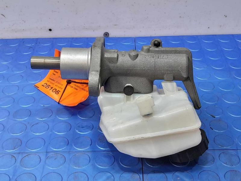 2017-2018 Volvo S90 V90 Brake Master Cylinder Assembly Genuine OEM 360125256