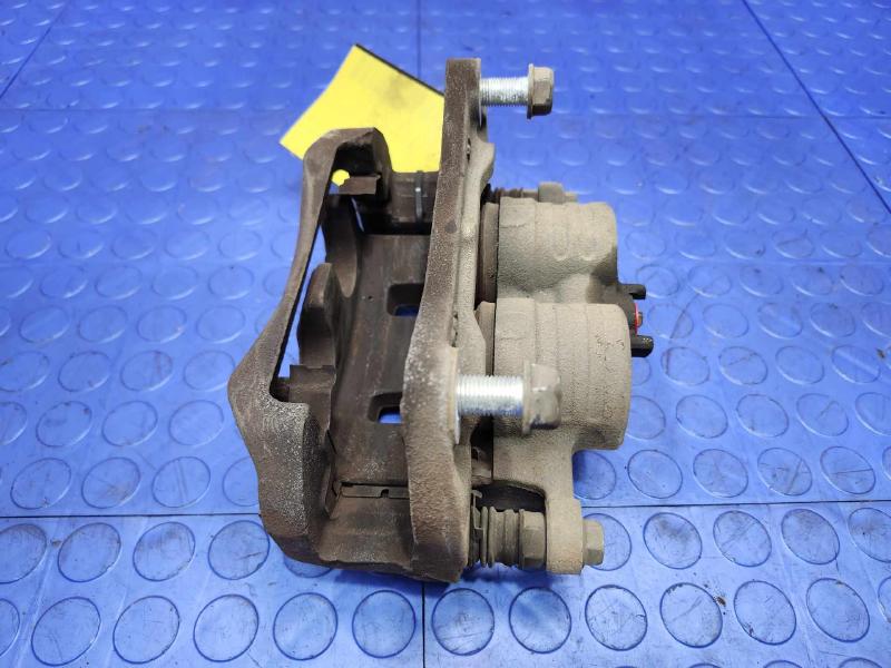 2015 Subaru Legacy Caliper