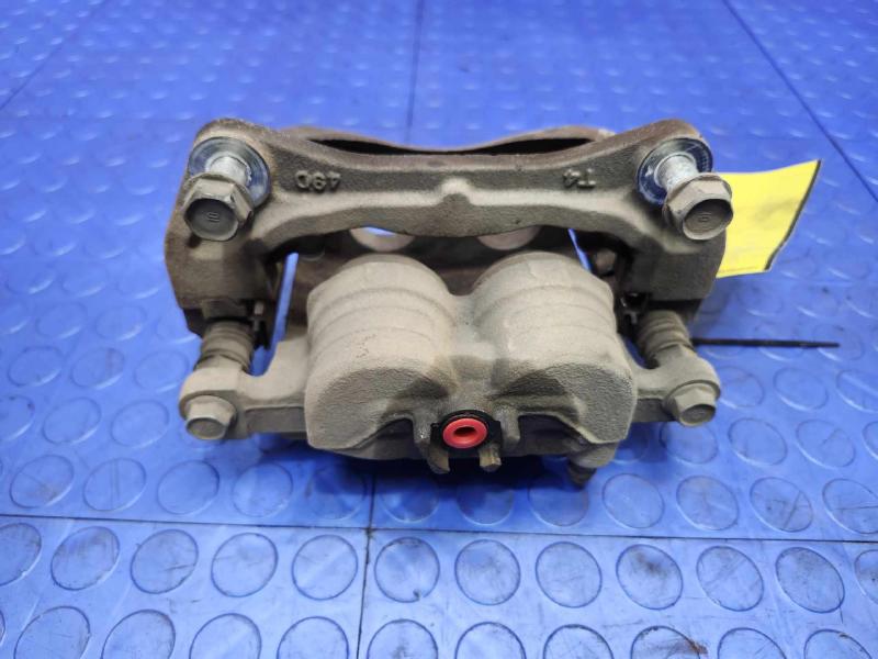 2015 Subaru Legacy Caliper