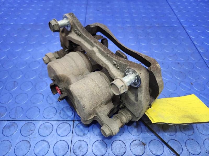 2015 Subaru Legacy Caliper