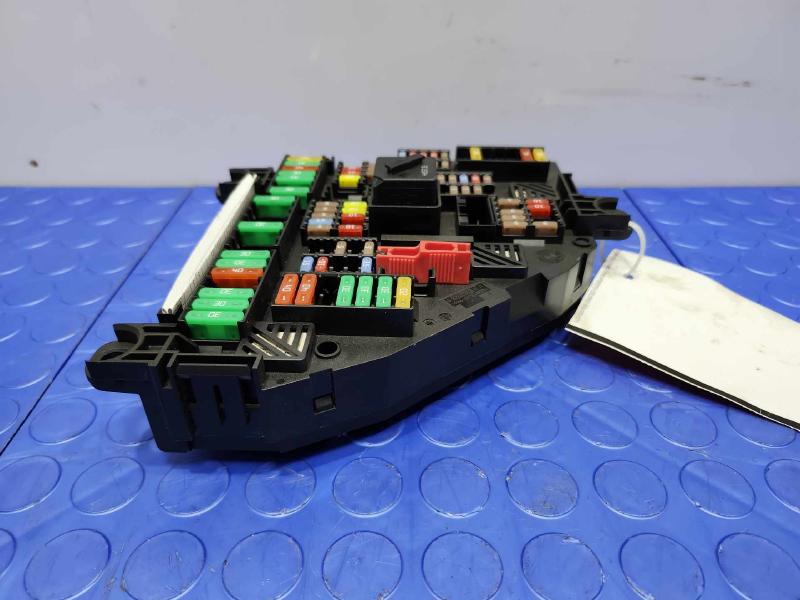 2016 BMW 528I Engine Fuse Box