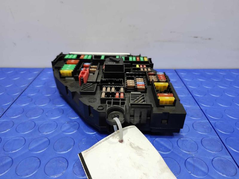 2016 BMW 528I Engine Fuse Box
