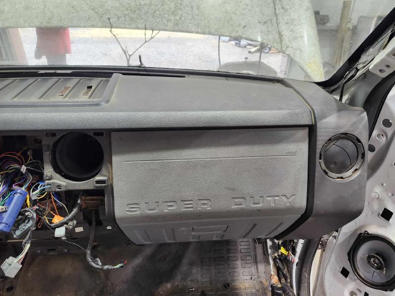 2011 Ford F-250 Super Duty Dash Panel