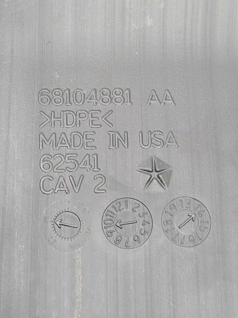 2015 Chrysler 200 Washer Bottle