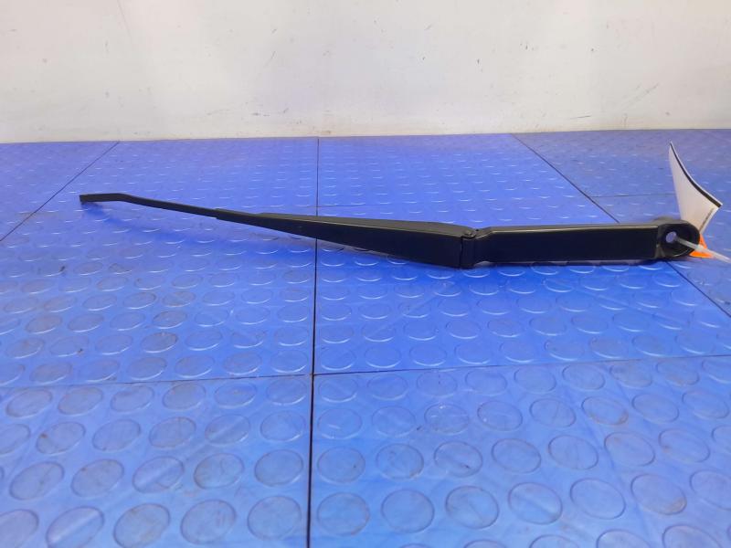 2015 Subaru Crosstrek Wiper Arm