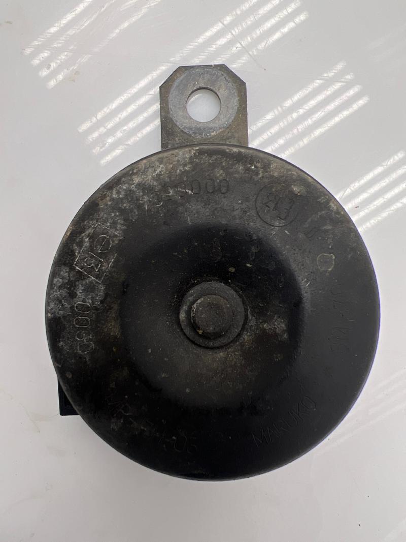 2005 Toyota Celica High Note Horn Assembly Maruko OEM 865100R010